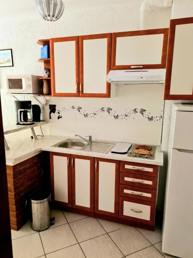 Apartmani Nadija Ровинь Экстерьер фото